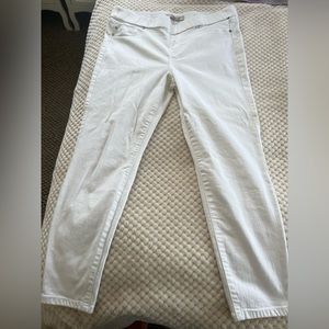 White Liverpool ankle stretch jeans 14/32 (leg). New never worn without tags.